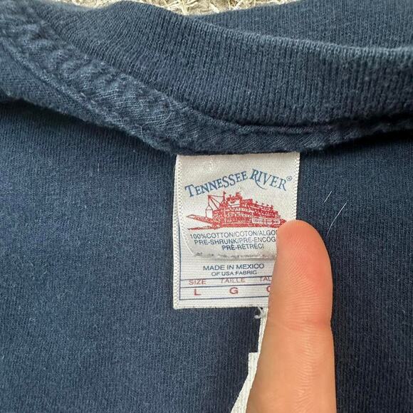 Vintage y2k top gun wingman navy blue short sleeve Tennessee river tee Large L - Picture 2 of 5